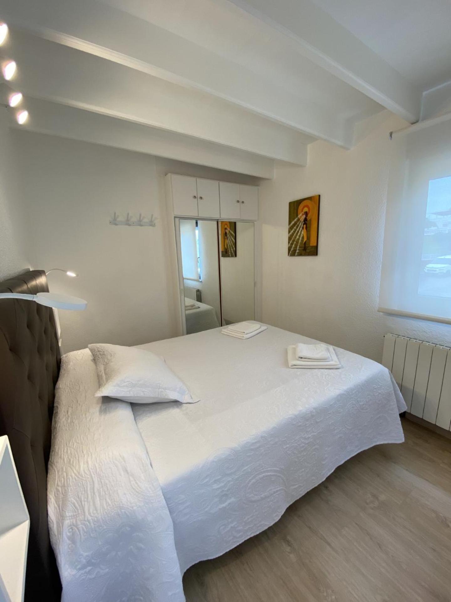 Apartamento Pueblo De Mogro Esterno foto